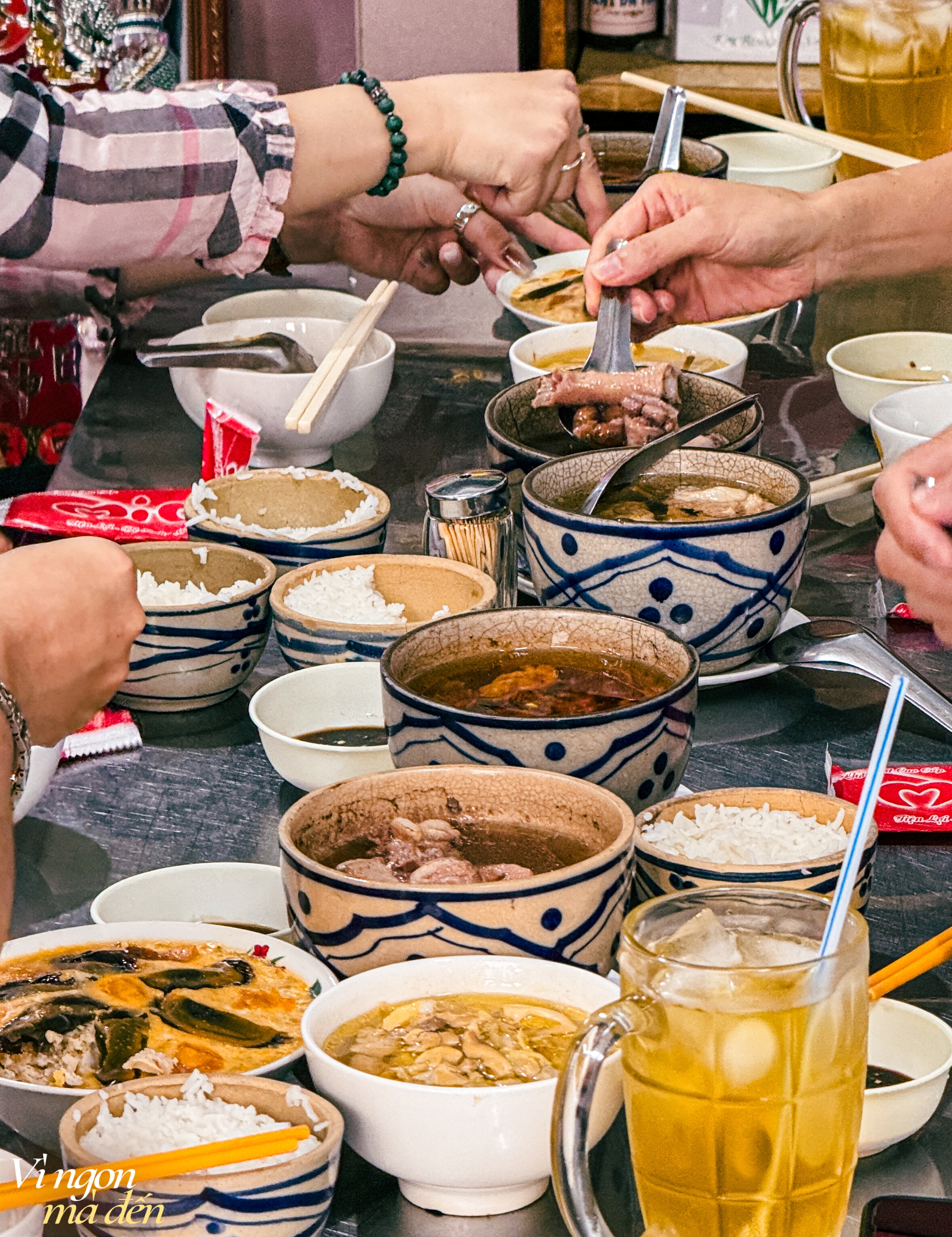 Chuyện về những quán ngon ở Sài Gòn khiến thực khách đau đầu vì... không phải cứ đến là ăn được- Ảnh 15.