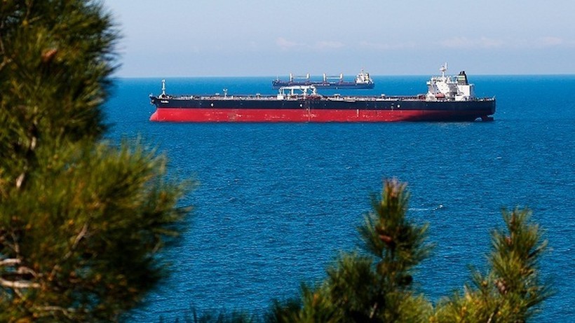 Nhờ Houthi, dầu Nga 'độc quyền' đi qua kênh đào Suez- Ảnh 1.