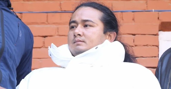 ‘Đức Phật tái sinh’ Nepal bị kết tội lạm dụng tình dục