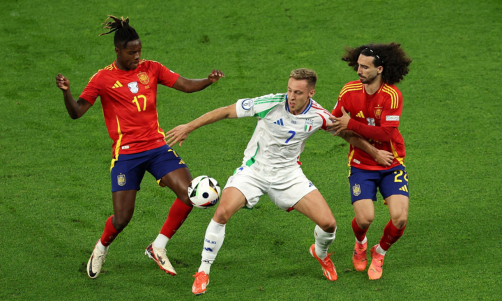 Toàn thắng vòng bảng EURO 2024, tuyển Tây Ban Nha lột xác kỳ diệu- Ảnh 1.