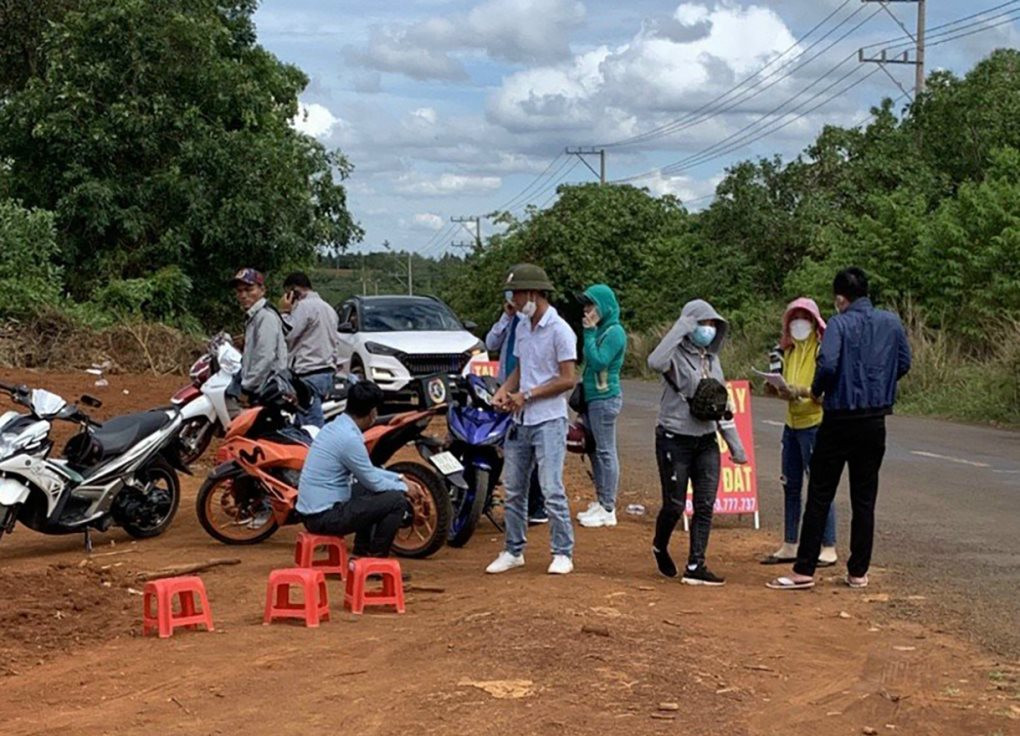 Xuất hiện “tay to” gom đất nông nghiệp để phân lô trước thềm Luật đất đai 2024 có hiệu lực- Ảnh 1.