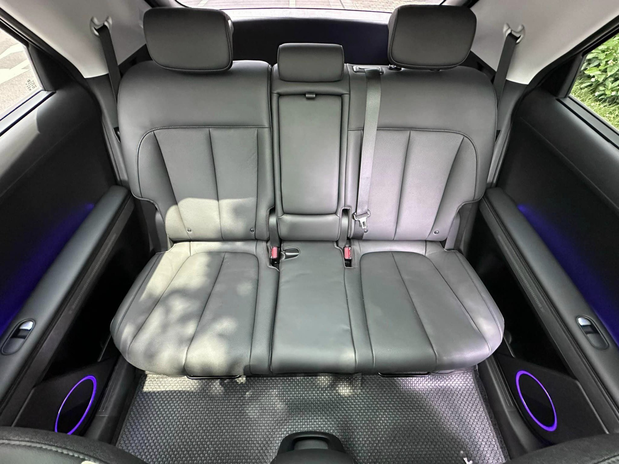 Rao bán Hyundai Ioniq 5 chạy 8.000 km ngang VinFast VF 8, dân buôn xe cũ nhận định: Hợp với người thích trải nghiệm, hoặc có vài xe ở nhà- Ảnh 13.