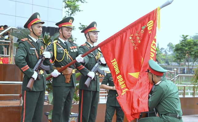 Thượng tướng Trịnh Văn Quyết yêu cầu chiến sĩ mới quyết tâm thực hiện 10 lời thề danh dự- Ảnh 4.