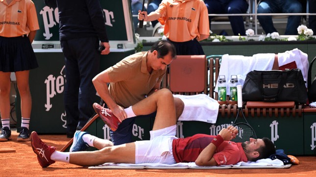 Djokovic rút lui khỏi Roland Garros, chính thức mất ngôi số 1 thế giới- Ảnh 2.