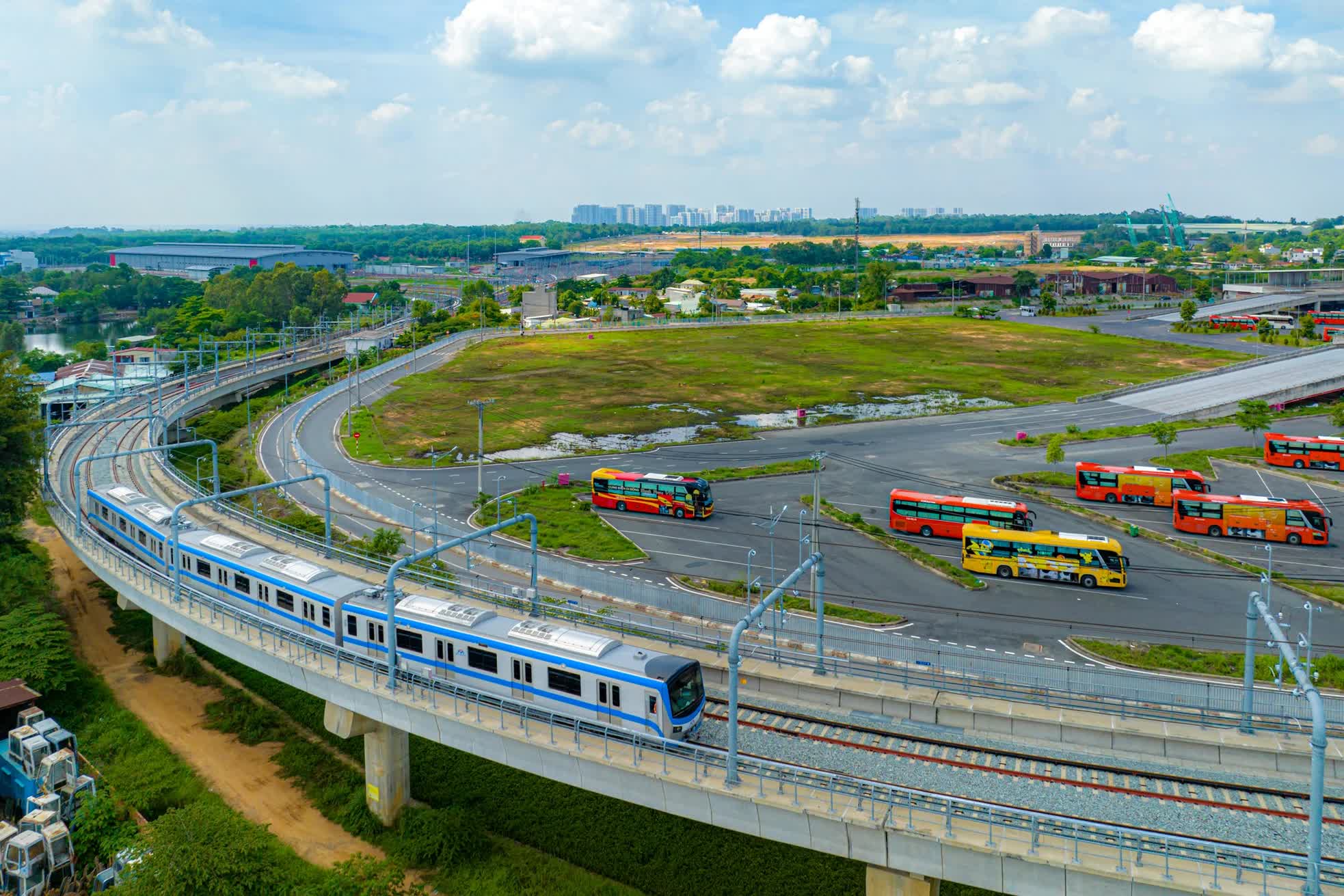 Cận cảnh depot tuyến metro số 1 đã thành hình- Ảnh 17.