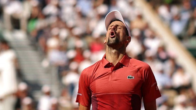 Djokovic rút lui khỏi Roland Garros, chính thức mất ngôi số 1 thế giới- Ảnh 1.