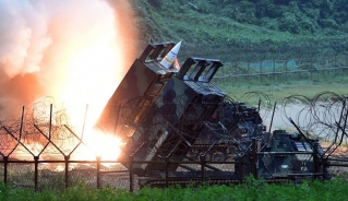 Thừa máy bay nhưng thiếu bom: Ukraine làm gì để đối phó với “vũ khí thần kỳ” Nga- Ảnh 2.