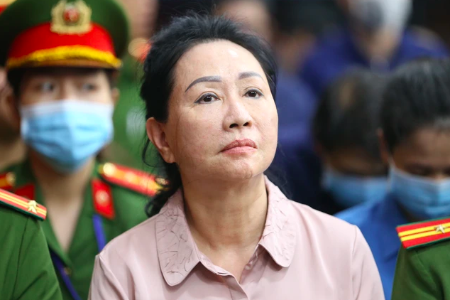 Trương Mỹ Lan cùng đồng phạm đã chuyển hơn 106 ngàn tỉ đồng ra nước ngoài- Ảnh 1.