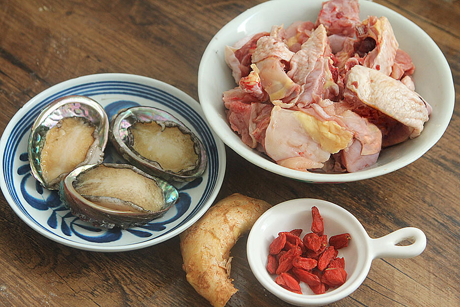 Món canh từ "vàng mềm" cực bổ với chị em, chỉ cần ăn 1 lần/tháng cũng đủ giải trừ mệt mỏi và nuôi dưỡng khí huyết- Ảnh 1. Món canh từ "vàng mềm" cực bổ với chị em, chỉ cần ăn 1 lần/tháng cũng đủ giải trừ mệt mỏi và nuôi dưỡng khí huyết- Ảnh 1.