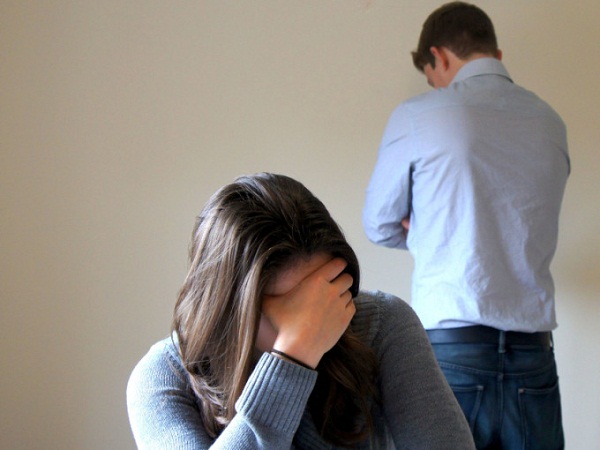 Chồng 10 tháng thất nghiệp, không chịu tìm việc làm: Kinh tế gia đình tôi suy sụp, căng thẳng vợ chồng cũng gia tăng- Ảnh 2. Chồng 10 tháng thất nghiệp, không chịu tìm việc làm: Kinh tế gia đình tôi suy sụp, căng thẳng vợ chồng cũng gia tăng- Ảnh 2.