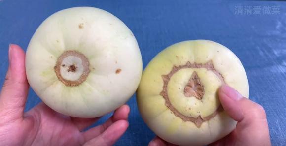 Dưa lê có một bộ phận càng to, quả càng thơm ngọt: Chọn kiểu này thì 10 quả như 1- Ảnh 1. Dưa lê có một bộ phận càng to, quả càng thơm ngọt: Chọn kiểu này thì 10 quả như 1- Ảnh 1.