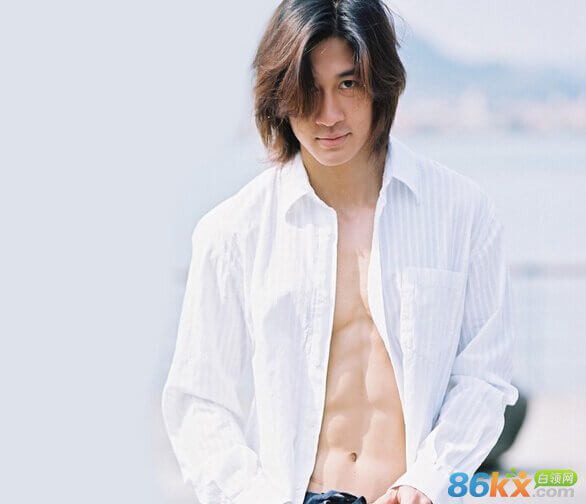 Nam diễn vi&ecirc;n biến mất khỏi showbiz một c&aacute;ch b&iacute; ẩn: Visual hiện tại g&acirc;y sốc v&agrave; cuộc sống th&ecirc; thảm kh&ocirc;ng ai ngờ- Ảnh 8.