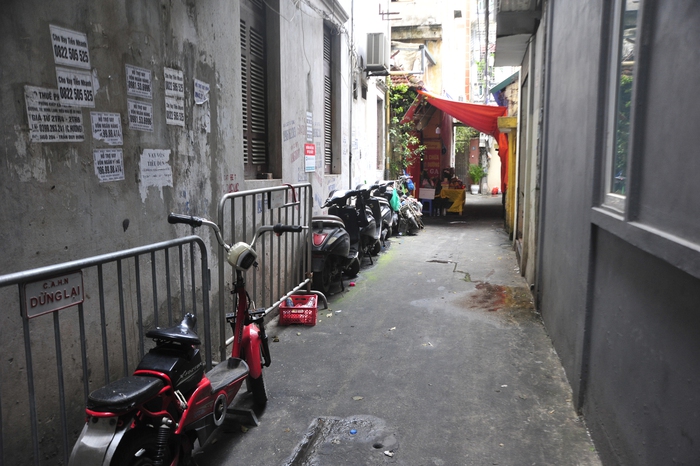 Vụ cháy nhà trọ ở Hà Nội làm 14 người chết: Cụ bà vẫn đang nguy kịch, phải thở máy- Ảnh 2. Vụ cháy nhà trọ ở Hà Nội làm 14 người chết: Cụ bà vẫn đang nguy kịch, phải thở máy- Ảnh 2.