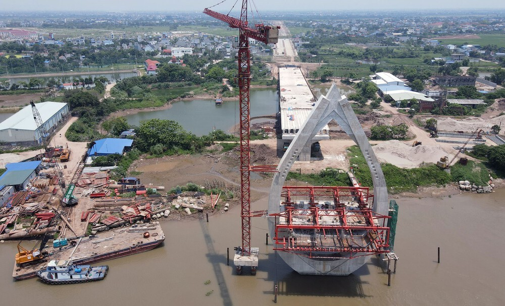 Đằng sau cây cầu dây văng 1.200 tỷ hình búp sen tại Nam Định- Ảnh 2.