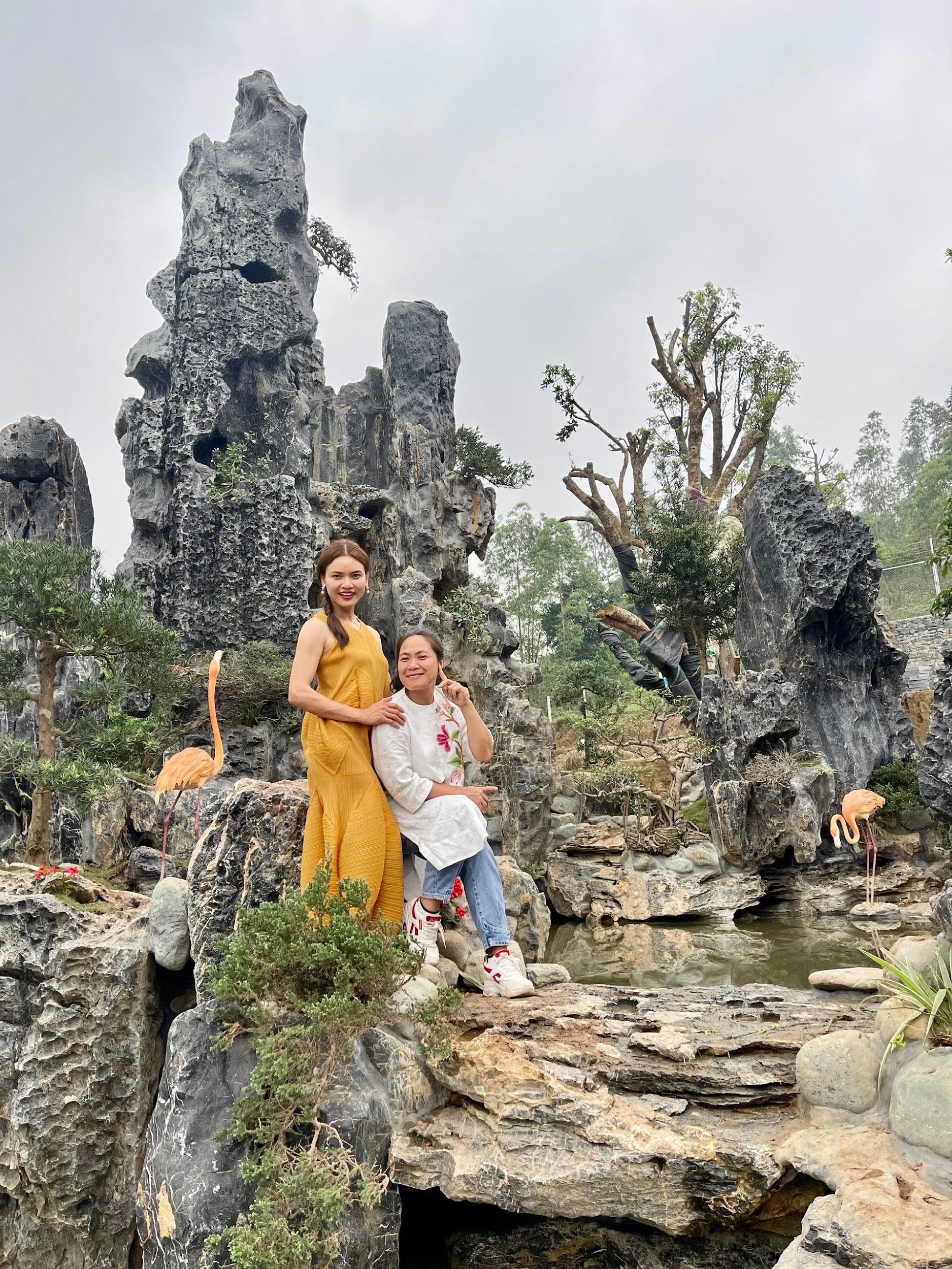 Nữ ca sĩ trẻ nhất được phong tặng NSND: Qua 2 lần đò nhưng không con, 42 tuổi sống an yên trong ngôi biệt phủ rộng hơn 8.000m2- Ảnh 9.