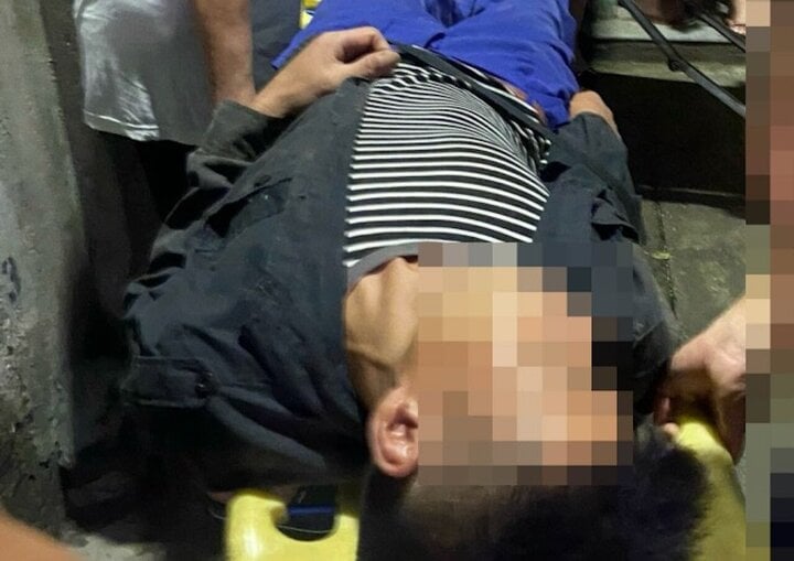 Hà Nội: Sập tường nhà trên phố Đội Cấn, 2 người thương vong- Ảnh 1.