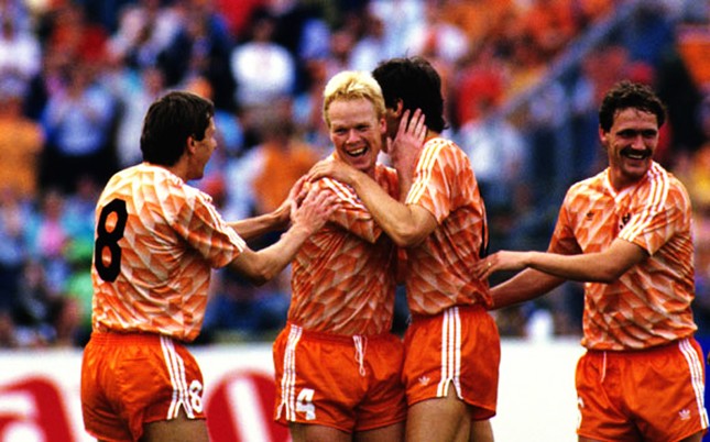 EURO 1988, lần đầu tiên và duy nhất của Hà Lan- Ảnh 2.