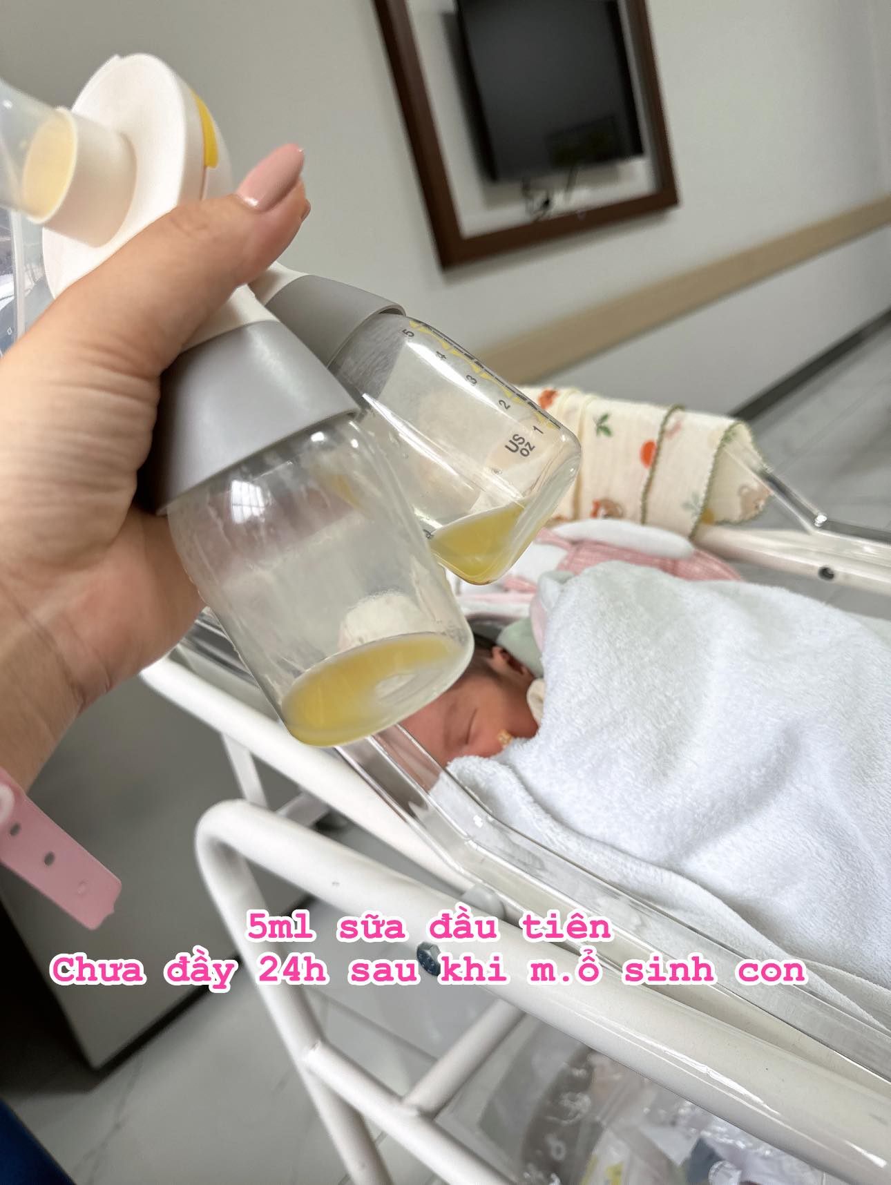 Sinh con chưa được bao lâu, diễn viên Thu Quỳnh phải cách ly bé, đổ đi cả lít sữa mẹ vì điều này- Ảnh 4.