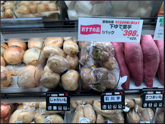1 quả dâu tây được gói trong 5 lớp túi nhựa: Thực trạng đáng báo động về văn hoá 