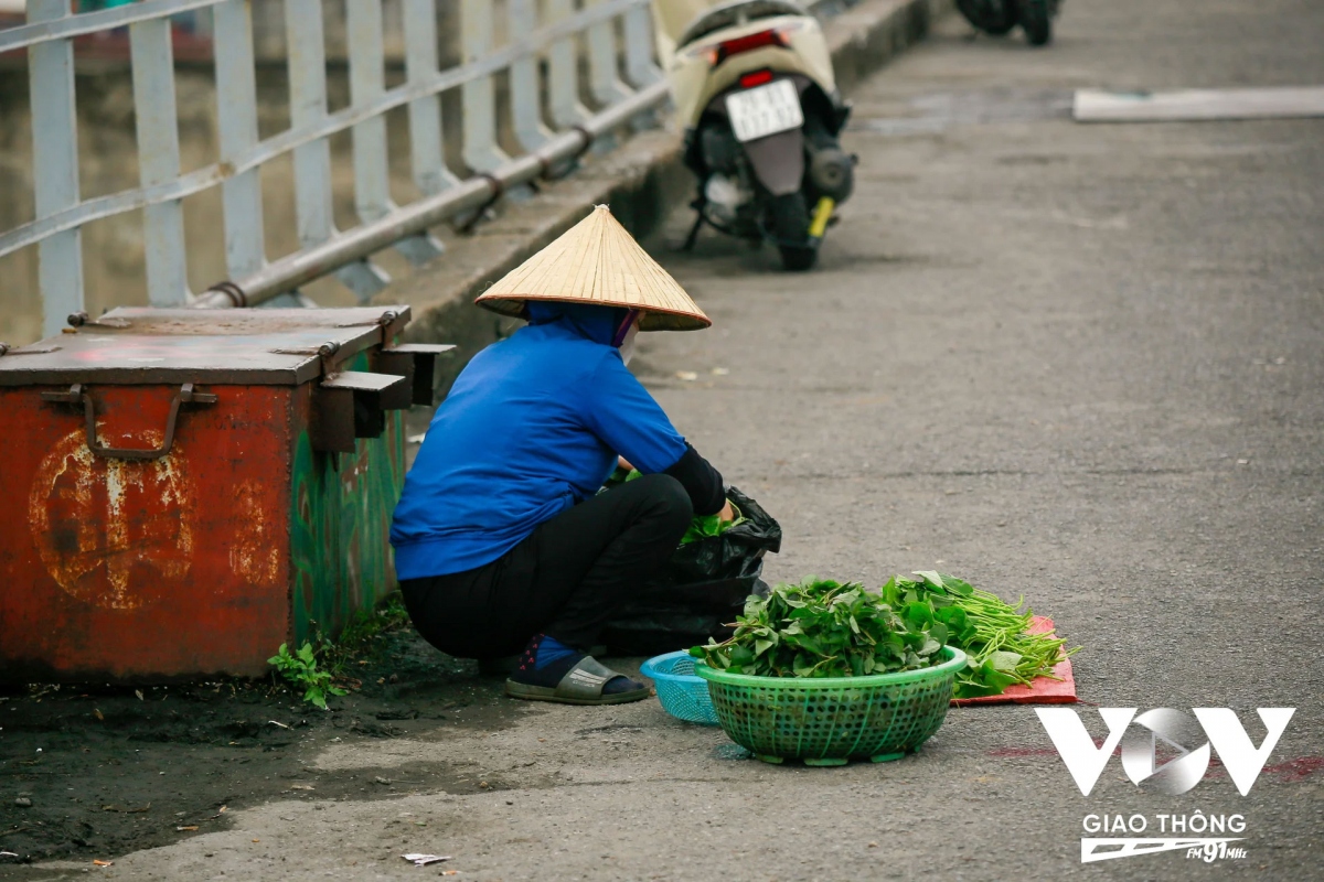 Cận cảnh cây cầu hơn 120 tuổi ở Hà Nội sắp được sửa chữa- Ảnh 13.