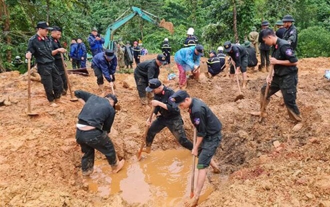 Chủ tịch nước chia buồn với các gia đình bị nạn trong vụ sạt lở ở Hà Giang- Ảnh 1.