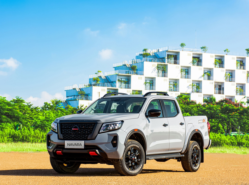 Nissan Navara 2024 ra mắt Việt Nam: Thêm phiên bản, chỉ còn từ 685 triệu đồng, cạnh tranh Ranger bằng giá mềm hơn bản cũ- Ảnh 3.