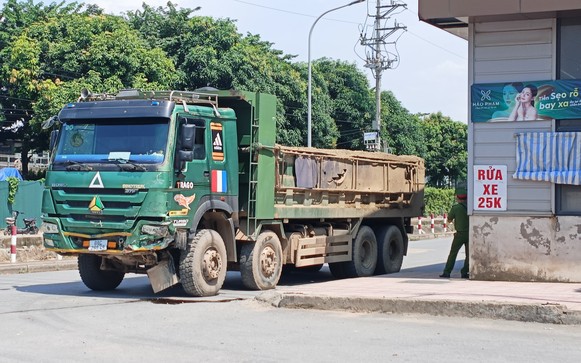 Vụ tai nạn ở Hoài Đức khiến 4 mẹ con tử vong: Tài xế xe tải 'hổ vồ' dương tính với ma túy