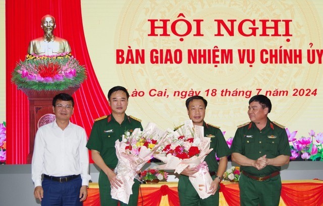 Đại tá Nguyễn Đức Cương và Đại tá Nguyễn Ngọc Ngân nhận nhiệm vụ mới- Ảnh 1.