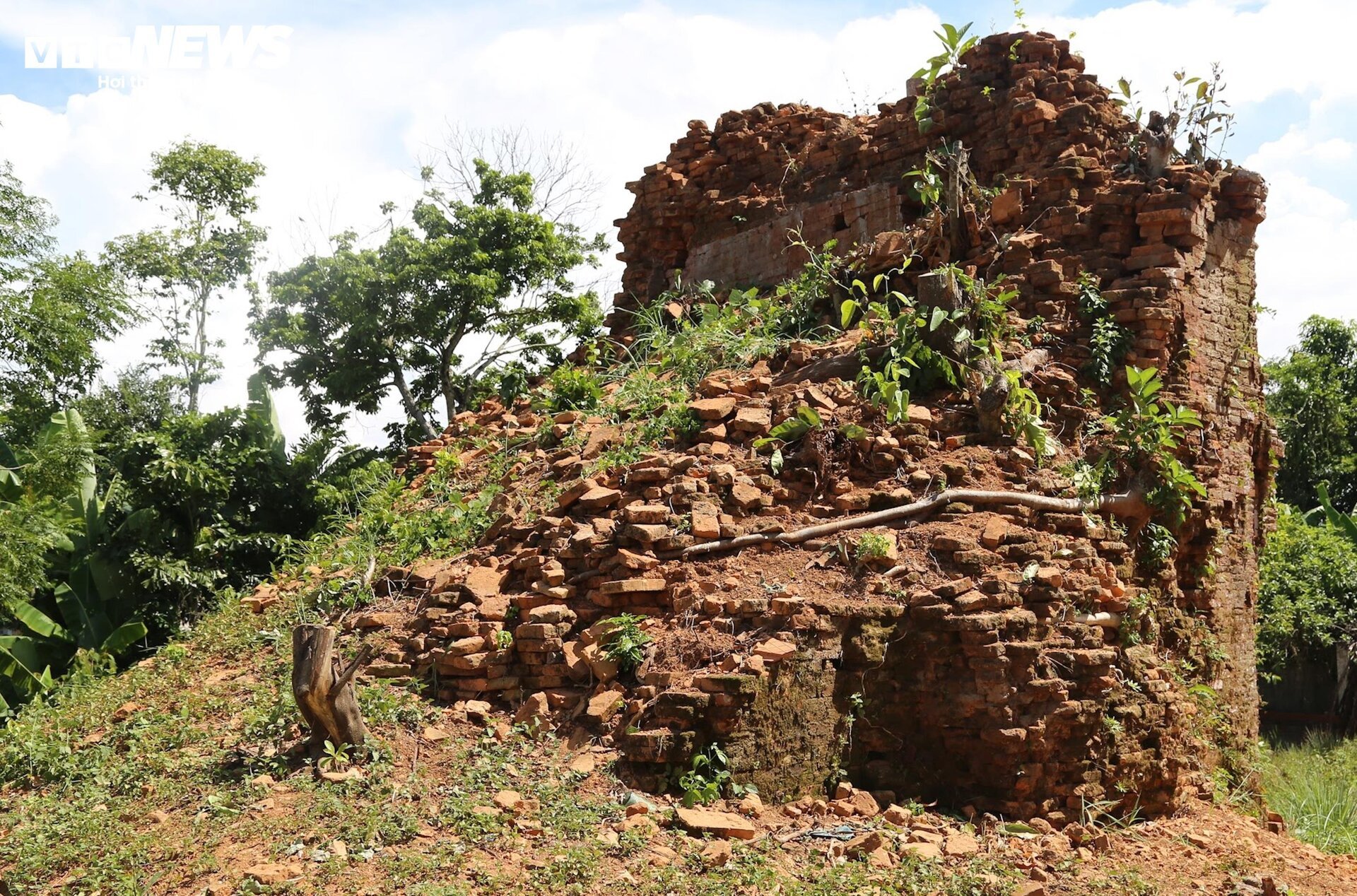 Hình hài tháp Chăm nghìn tuổi phát lộ sau cuộc khai quật khảo cổ ở Huế- Ảnh 13.