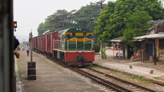 Đề xuất hơn 2.200 tỷ đồng cải tạo đường sắt Hà Nội - Đồng Đăng- Ảnh 1.