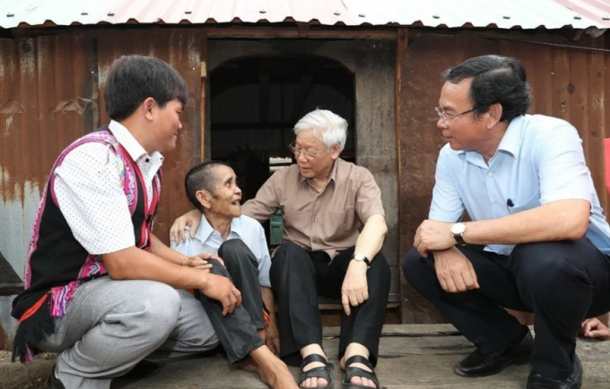 Các báo điện tử, các tài khoản MXH đồng loạt đổi màu đen, khắp nơi tiếc thương sự ra đi của Tổng Bí thư Nguyễn Phú Trọng- Ảnh 3.