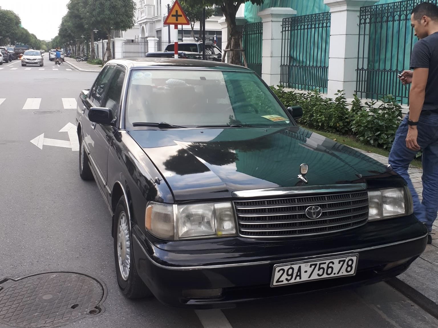 Loạt xe Toyota Crown biển đẹp: Có đủ ngũ quý đấu giá hơn 15 tỷ đồng đến tứ quý, tam hoa, sảnh tiến- Ảnh 9.