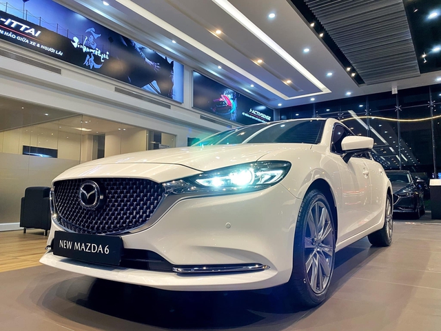 Mazda6 không bỏ bản 2.5L cao cấp nhất tại Việt Nam, tin đồn khai tử do... website lỗi hiển thị- Ảnh 4.