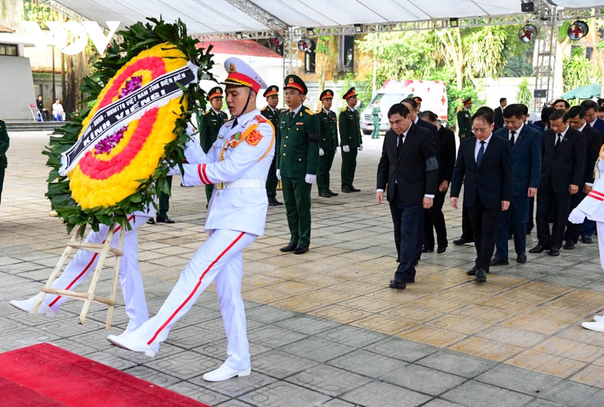 Người dân nghẹn lòng tiếc thương Tổng Bí thư Nguyễn Phú Trọng- Ảnh 48.