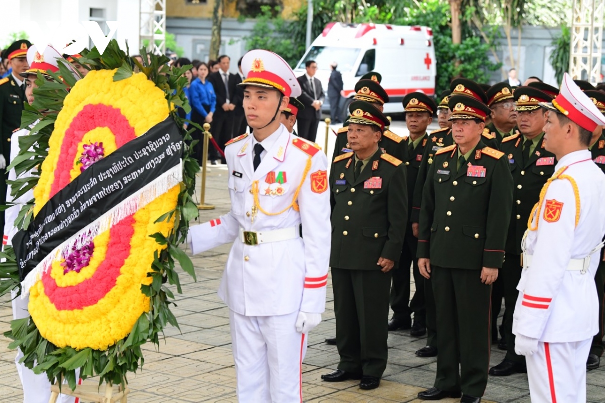 Lãnh đạo Trung Quốc, Nga, Lào và nhiều đoàn ngoại giao viếng Tổng Bí thư Nguyễn Phú Trọng- Ảnh 3.