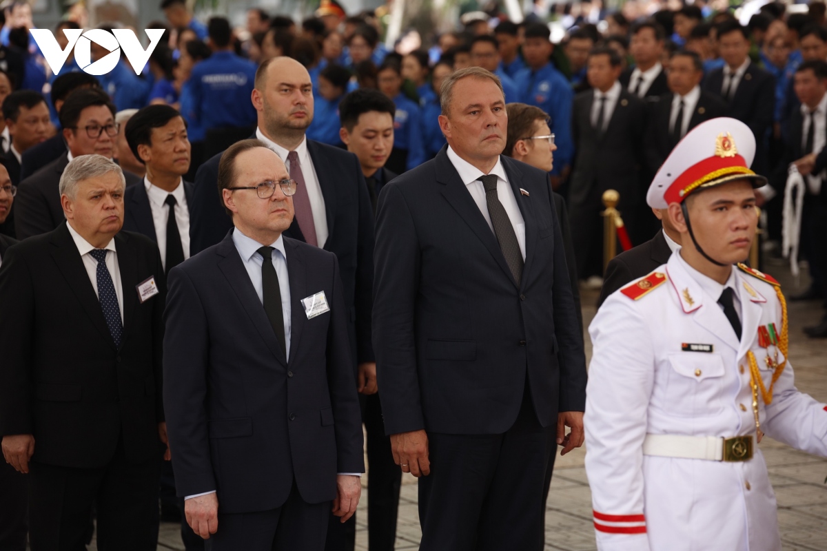 Lãnh đạo Trung Quốc, Nga, Lào và nhiều đoàn ngoại giao viếng Tổng Bí thư Nguyễn Phú Trọng- Ảnh 4.