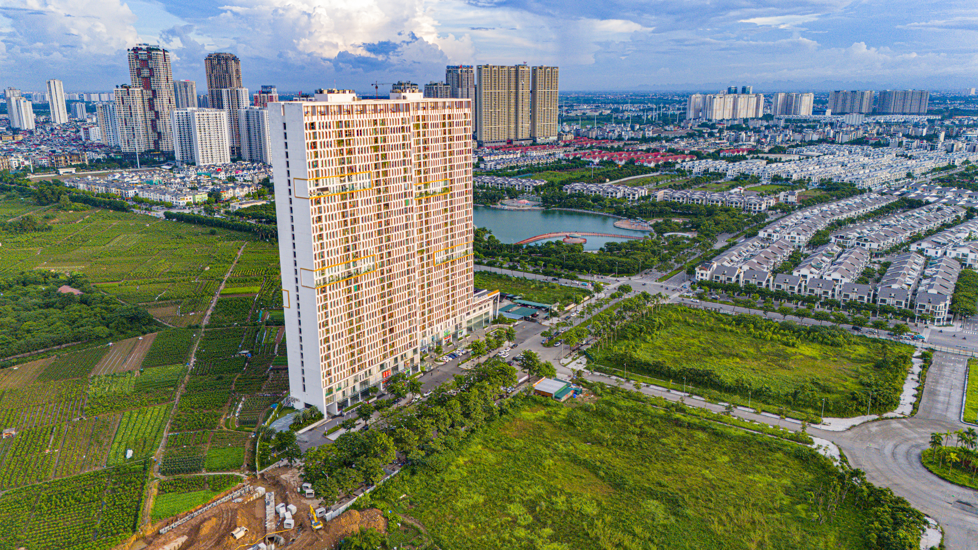 Toàn cảnh tuyến đường dài 2,6 km “nóng” bậc nhất khu Tây Hà Nội, nối hàng loạt dự án lớn của Vinhomes, Nam Cường, Lã Vọng, FLC…- Ảnh 10.