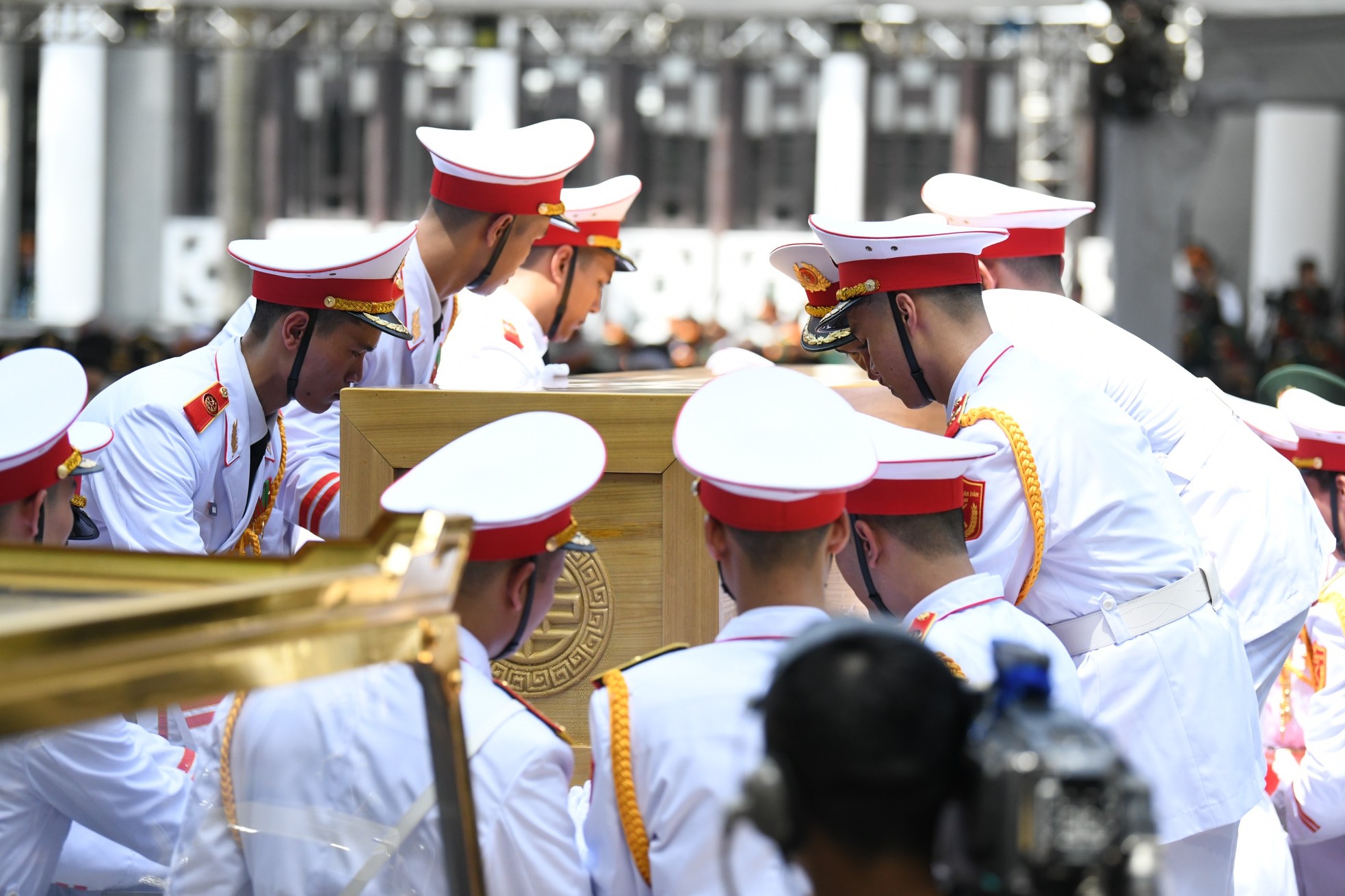 Nghiêm trang lễ di quan Tổng Bí thư Nguyễn Phú Trọng- Ảnh 3.