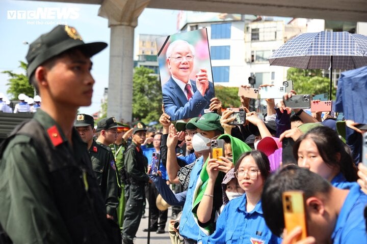 Nhân dân không bao giờ yêu kính sai người- Ảnh 1.