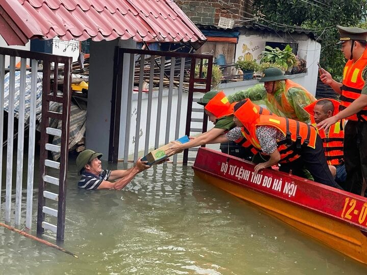 Bí thư Hà Nội yêu cầu tính toán sơ tán hơn 1.000 hộ dân trong vùng lũ- Ảnh 2.