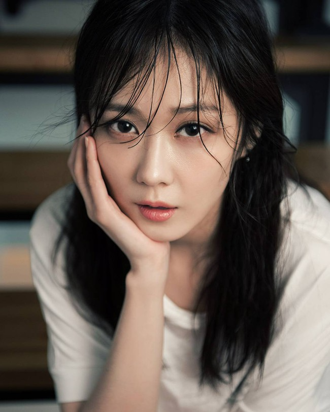 Jang Nara: Mỹ nhân hack tuổi bị fan Trung Quốc "ghim" 15 năm, nghi hẹn hò loạt tài tử trước khi "hạ cánh" bên chồng trẻ- Ảnh 7.