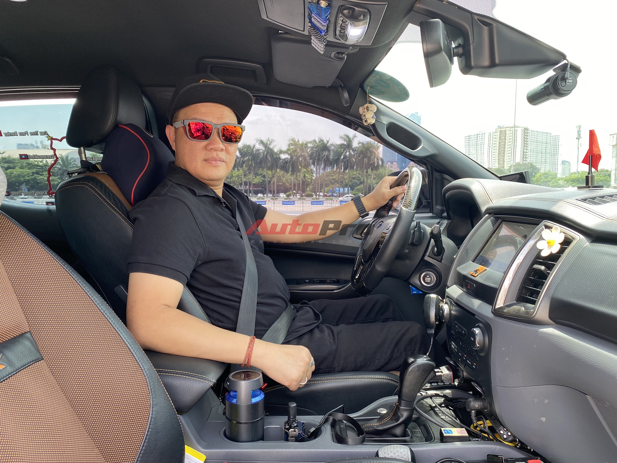 Chủ Ford Ranger chi nửa tỷ độ xe, 6 năm chạy 150.000km, từng xuy&ecirc;n L&agrave;o, Th&aacute;i Lan: &lsquo;Xe bền, chưa c&oacute; l&yacute; do để đổi&rsquo;- Ảnh 2.