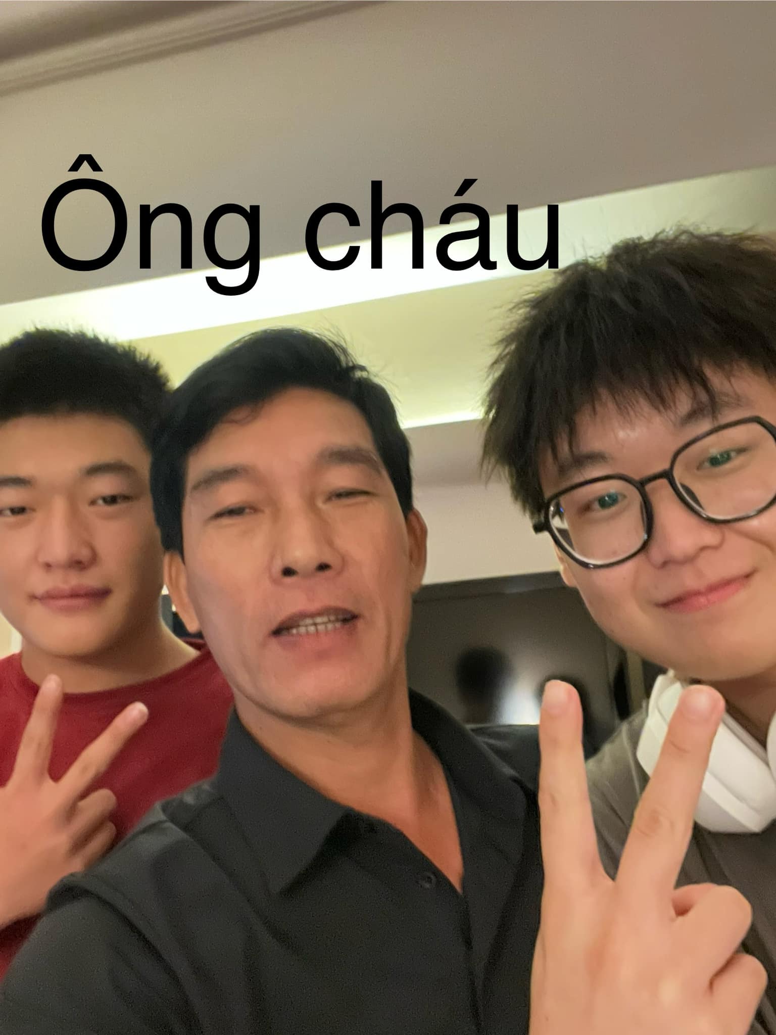 Hằng Du Mục đăng status giữa đ&ecirc;m, tiết lộ h&agrave;nh động g&acirc;y phẫn nộ của chồng- Ảnh 5.