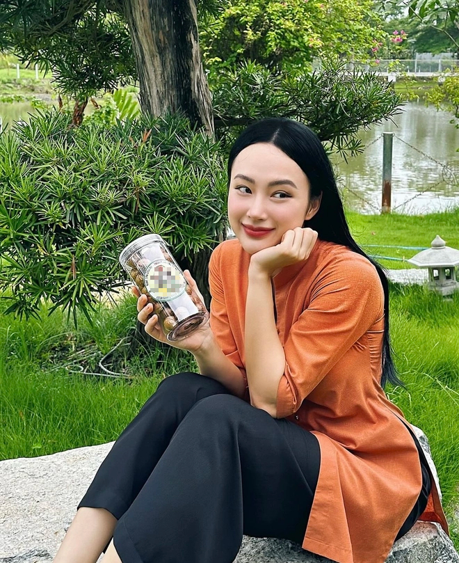 Angela Phương Trinh hiện ra sao sau ồn &agrave;o lộng ng&ocirc;n?- Ảnh 2.