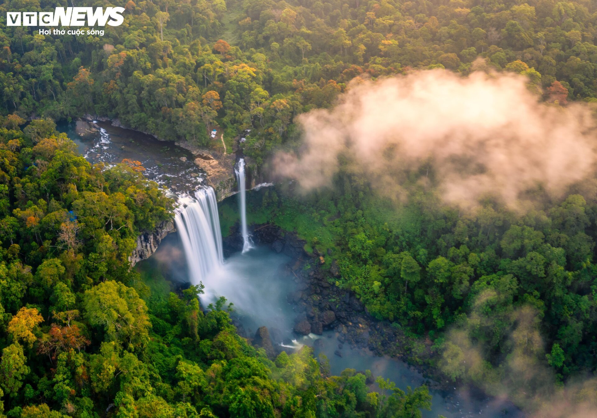 Ngắm th&aacute;c K50 - 'n&agrave;ng thơ' của đại ng&agrave;n T&acirc;y Nguy&ecirc;n v&agrave;o m&ugrave;a đẹp nhất- Ảnh 2.