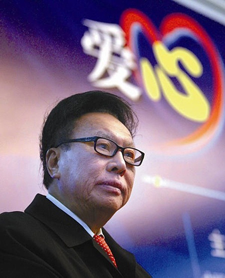 Bài học từ vị tỷ phú 93 tuổi đi lên từ nghề cọ toilet thuê: "Chỉ những người có thể cúi xuống mới có thể vươn cao!”- Ảnh 2.