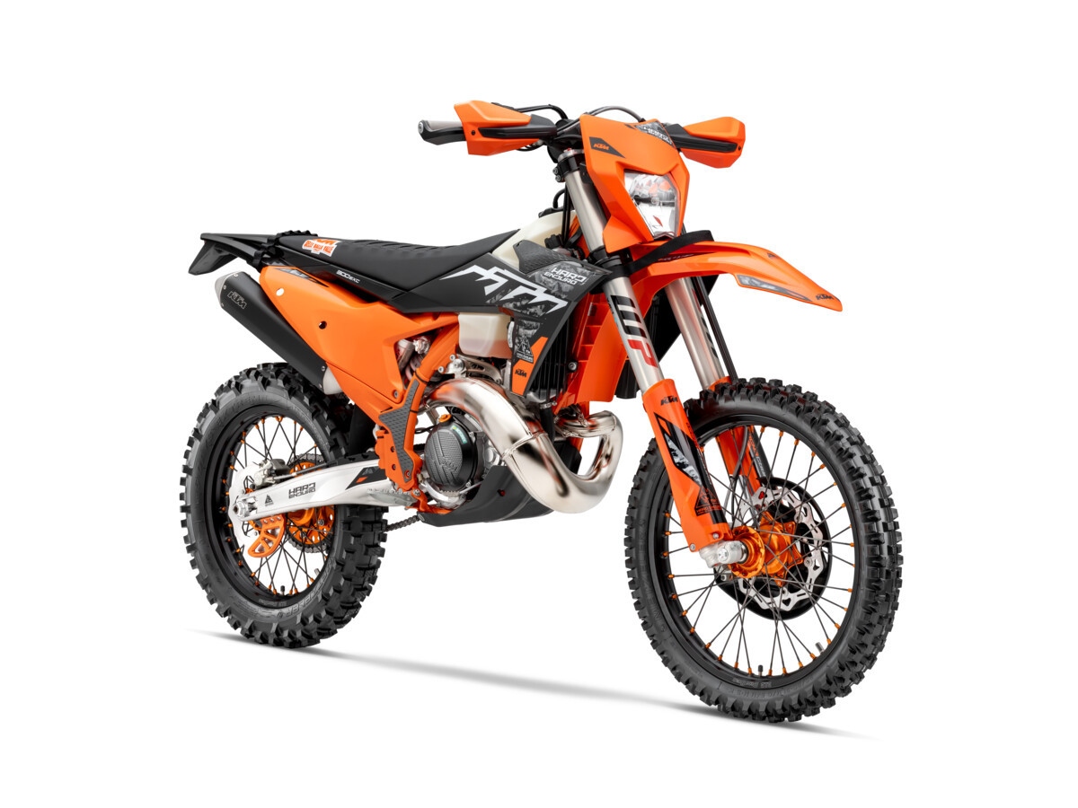 Chiêm ngưỡng xe đua enduro hai thì nhỏ gọn mà mạnh mẽ KTM 300 EXC HardEnduro- Ảnh 5.