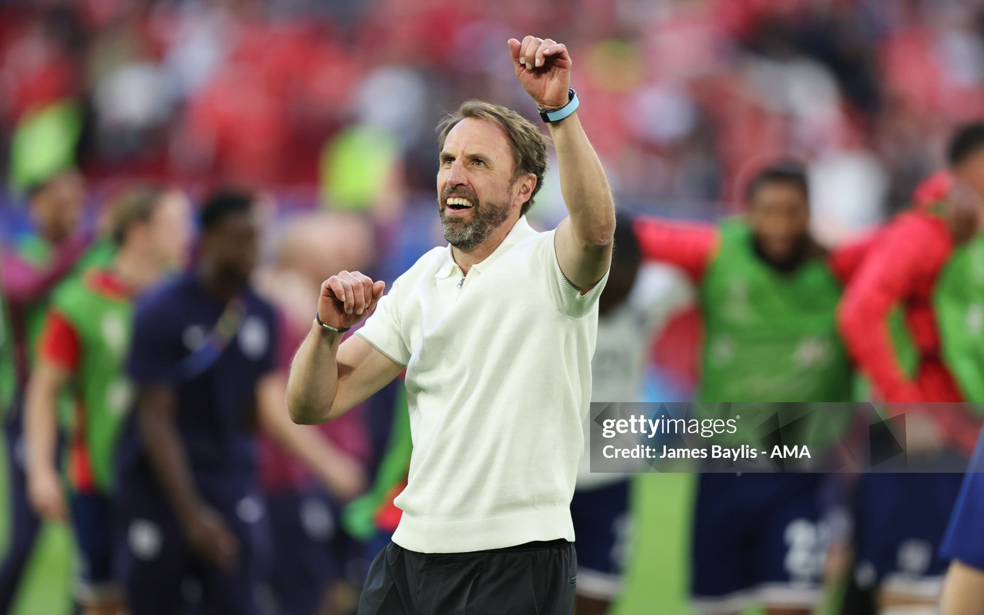 Vô duyên đến lạ, truyền thông Anh bàn về tân HLV dù Southgate đưa Tam sư vào Bán kết Euro 2024