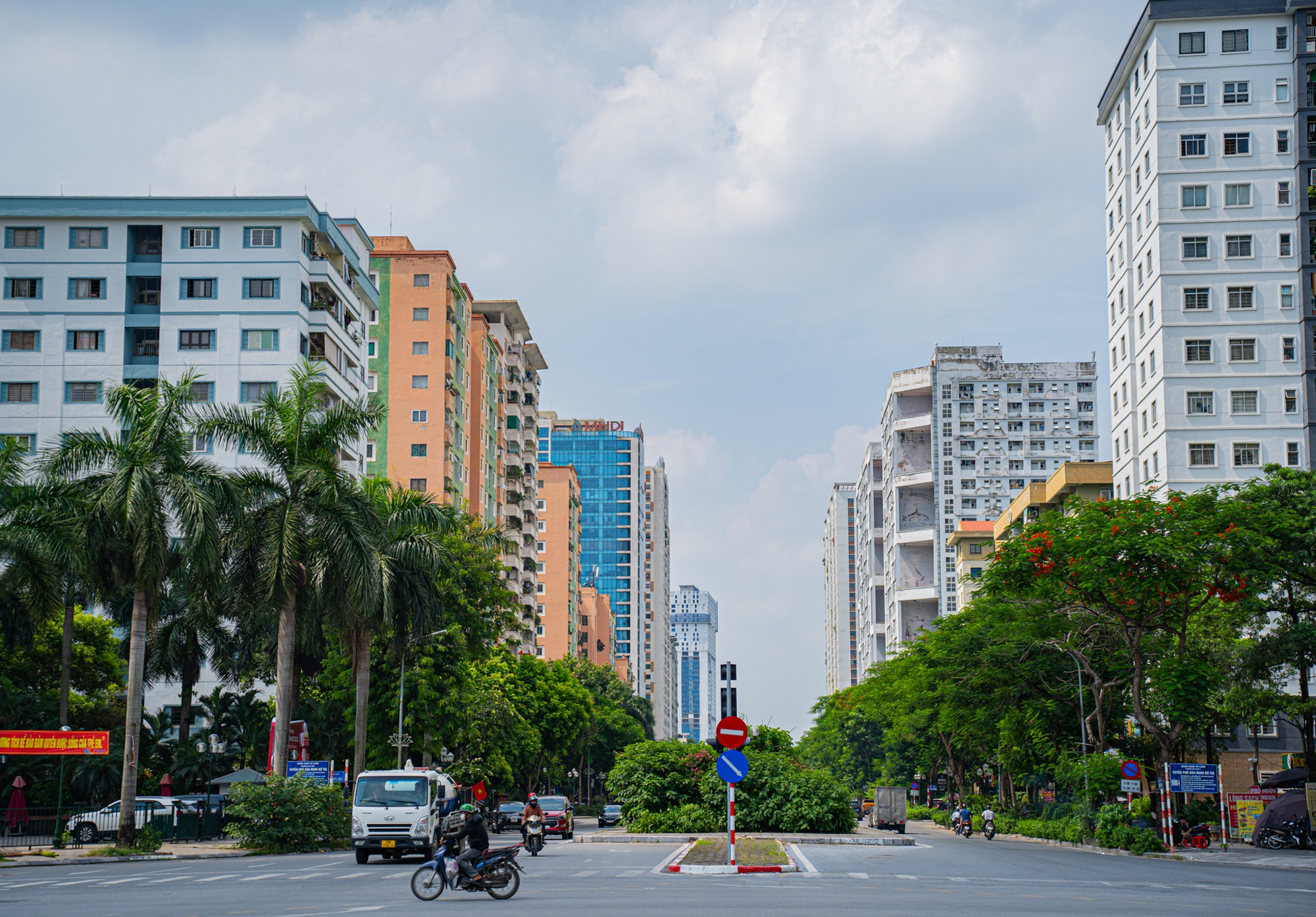 Một quận của Hà Nội thay đổi kinh ngạc sau 10 năm, là “điểm nóng” phát triển bất động sản, Vinhomes và hàng loạt ông lớn đến đầu tư- Ảnh 12.