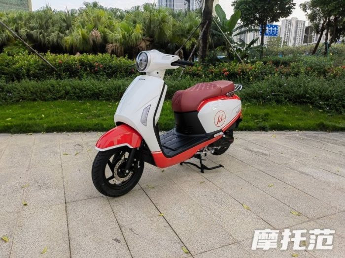 Nếu về Việt Nam, đây có thể là "kẻ soán ngôi" Honda Vision: thiết kế siêu xịn, động cơ 125cc, giá từ 21 triệu đồng- Ảnh 3.